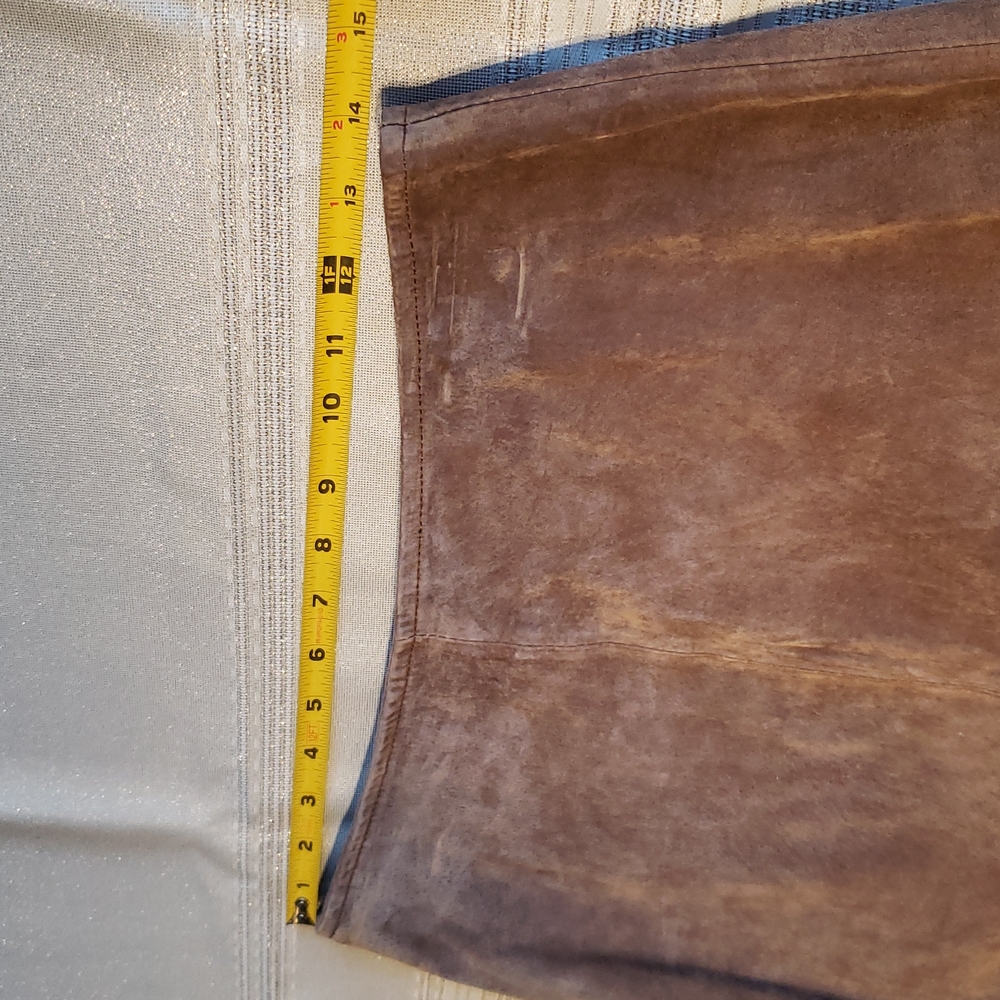 St. John's Bay NEW Suede Leather Skirt A-line Below Knee Back Slit 8 Tan - Picture 10 of 12